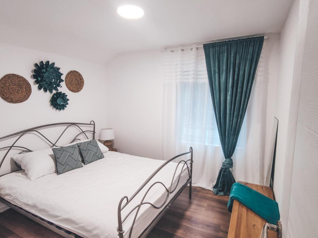 Villa-Apartments Bognar Velika Dış mekan fotoğraf